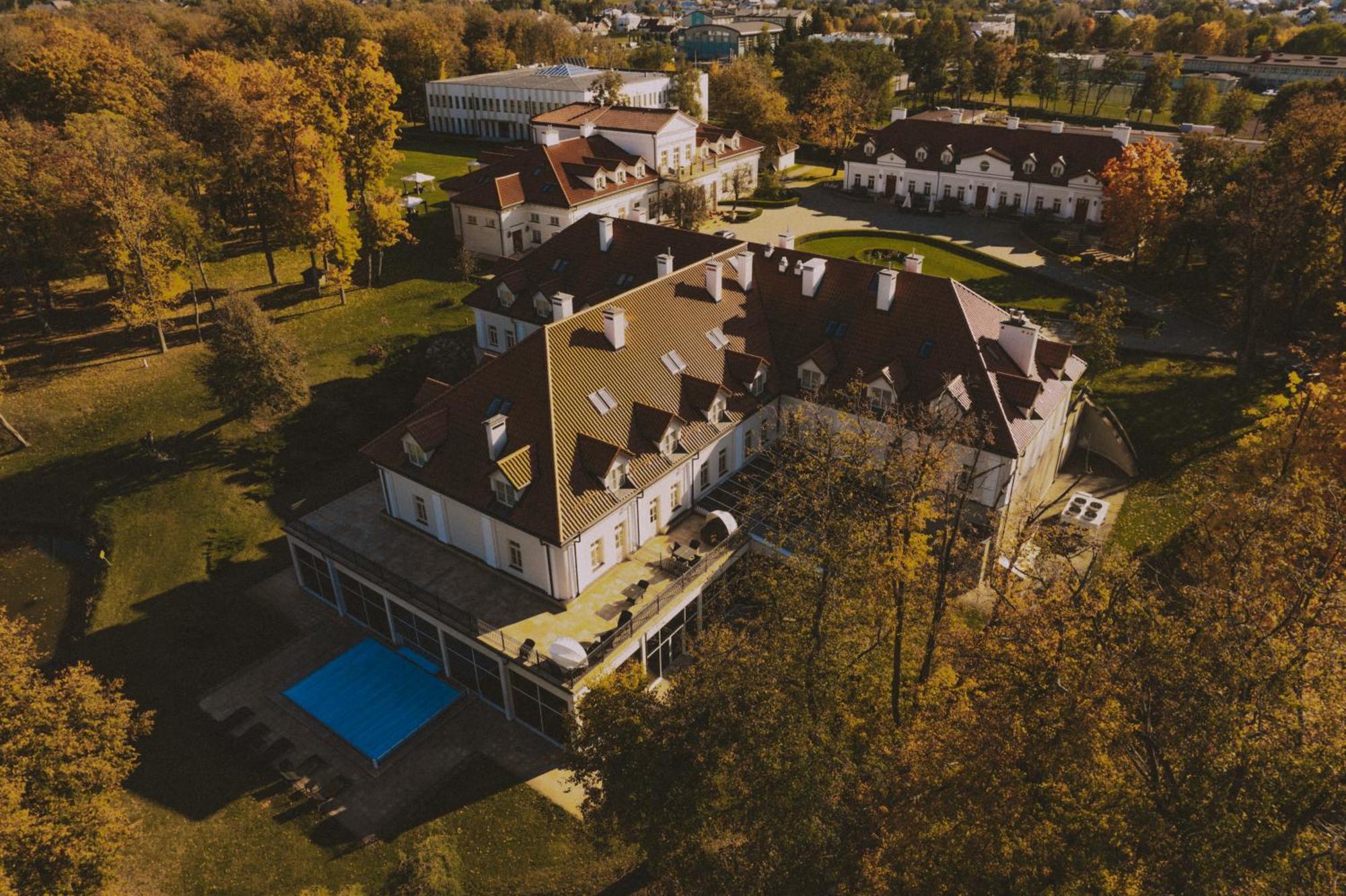 Palac Zelechow Spa & Wellness Exterior photo