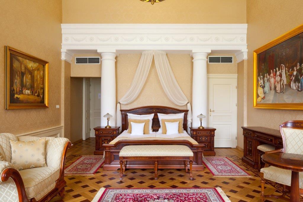 Palac Zelechow Spa & Wellness Exterior photo